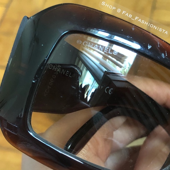 ❗️SOLD❗️CHANEL "mother of the pearl" - Picture 13 of 16